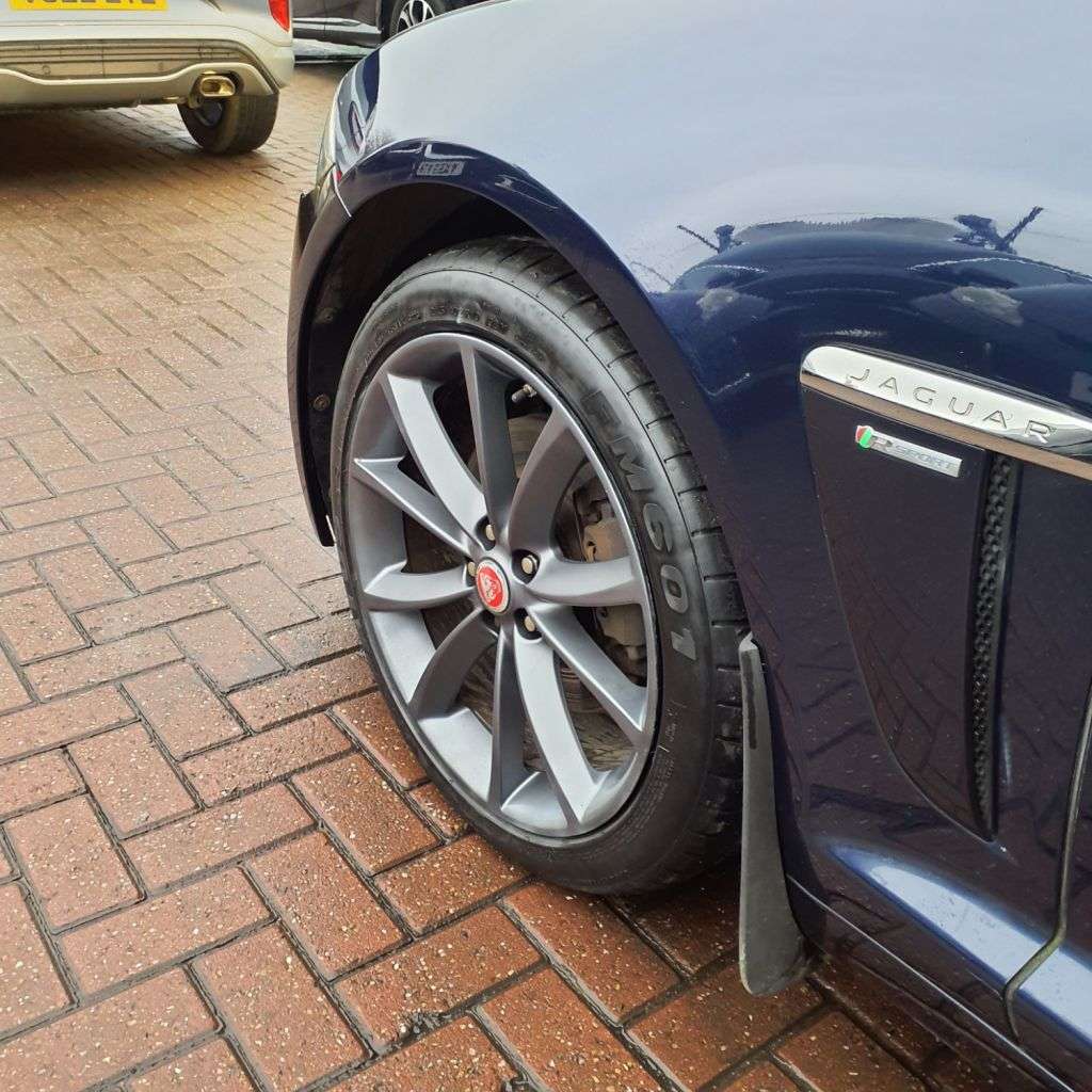 2015 JAGUAR XF 2015 JAGUAR XF