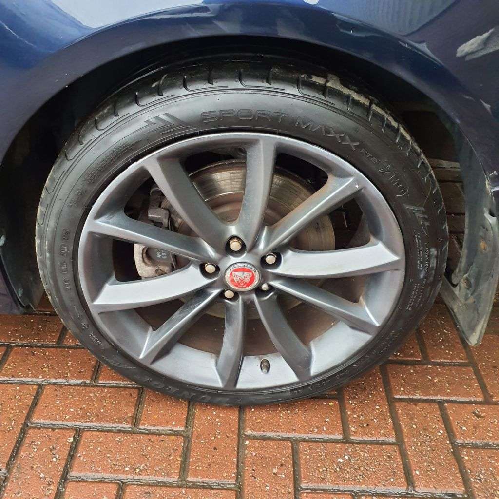 2015 JAGUAR XF 2015 JAGUAR XF