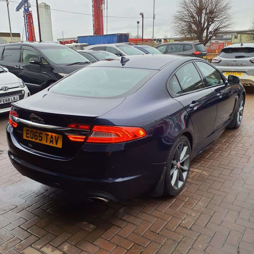 2015 JAGUAR XF 2015 JAGUAR XF