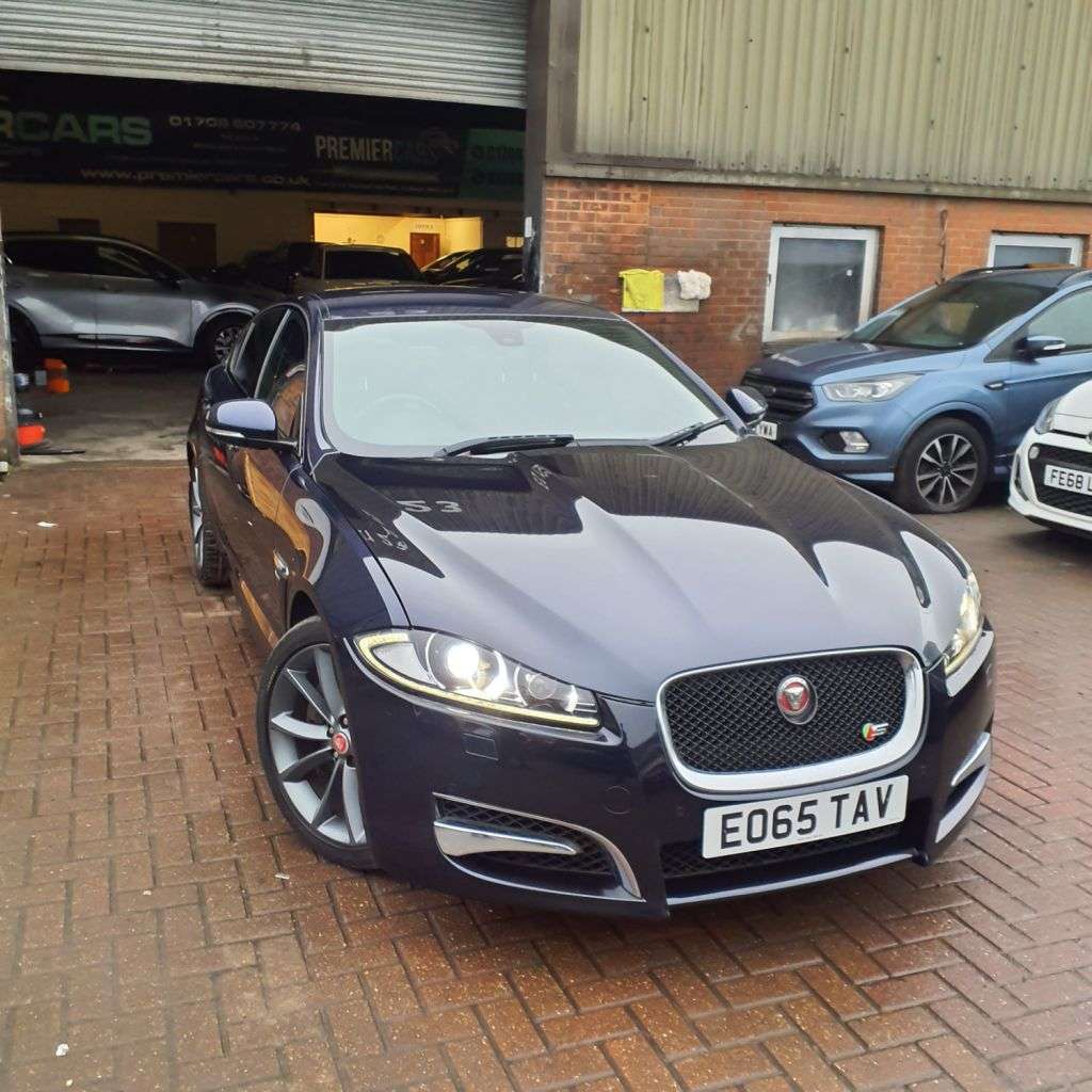 Check out this Jaguar Xf 2015 Diesel Automatic