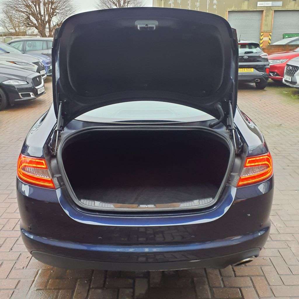 2015 JAGUAR XF 2015 JAGUAR XF