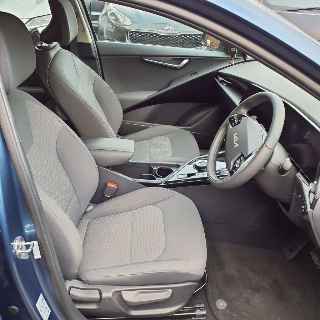 2024 KIA NIRO 2024 KIA NIRO