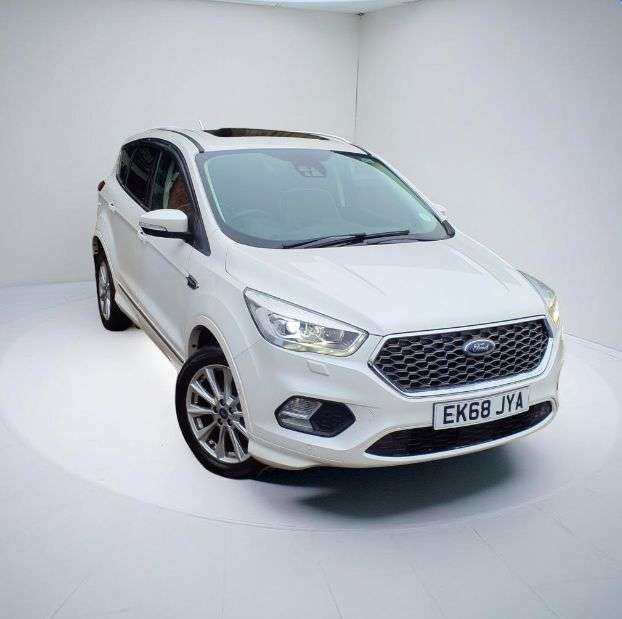 A 2018 FORD KUGA 2.0 TDCi EcoBlue Vignale SUV 5dr Diesel Powershift AWD Euro 6 (s/s) (180 ps A 2018 FORD KUGA 2.0 TDCi EcoBlue Vignale SUV 5dr Diesel Powershift AWD Euro 6 (s/s) (180 ps