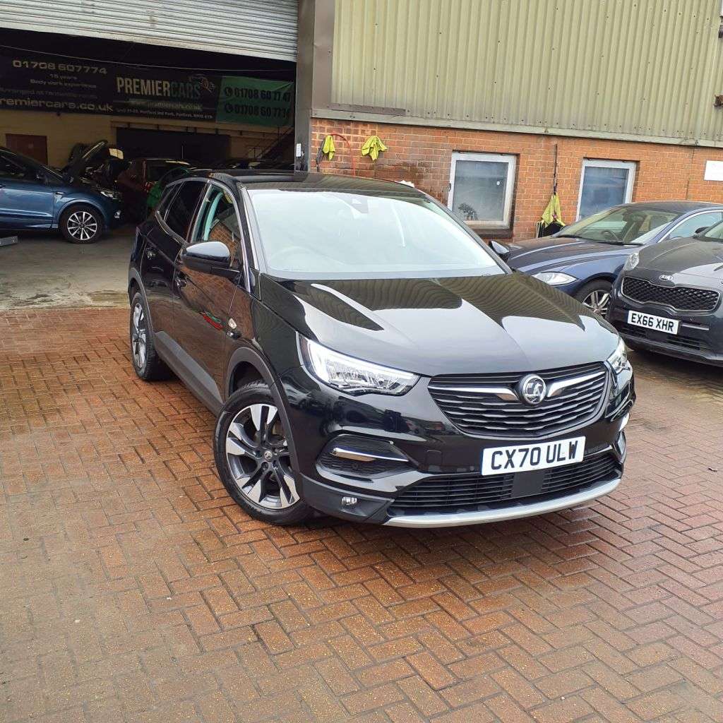 A 2020 VAUXHALL GRANDLAND X GRIFFIN A 2020 VAUXHALL GRANDLAND X GRIFFIN