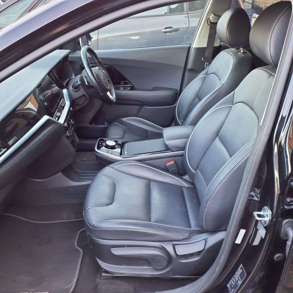 2021 KIA NIRO 2021 KIA NIRO