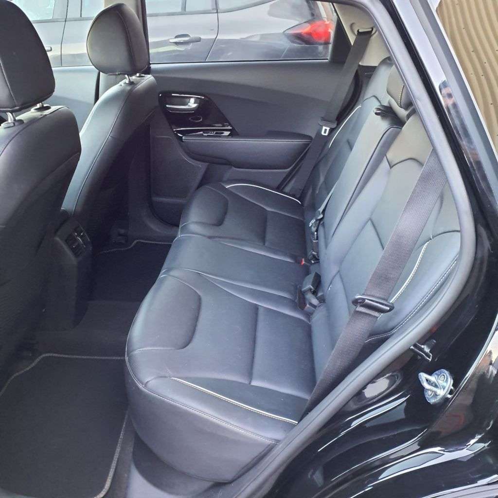 2021 KIA NIRO 2021 KIA NIRO