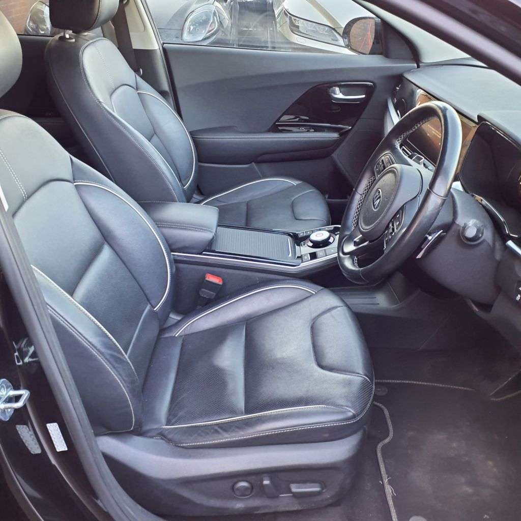 2021 KIA NIRO 2021 KIA NIRO