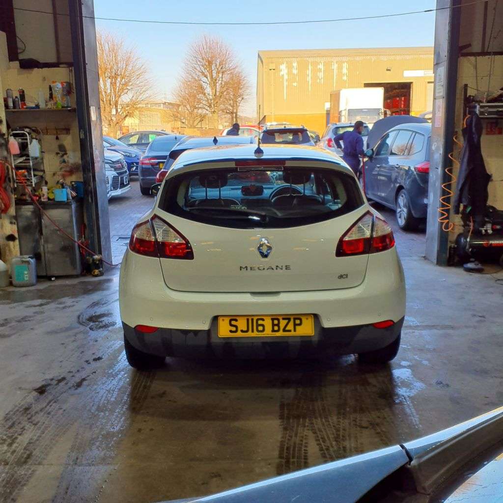 2016 RENAULT MEGANE 2016 RENAULT MEGANE