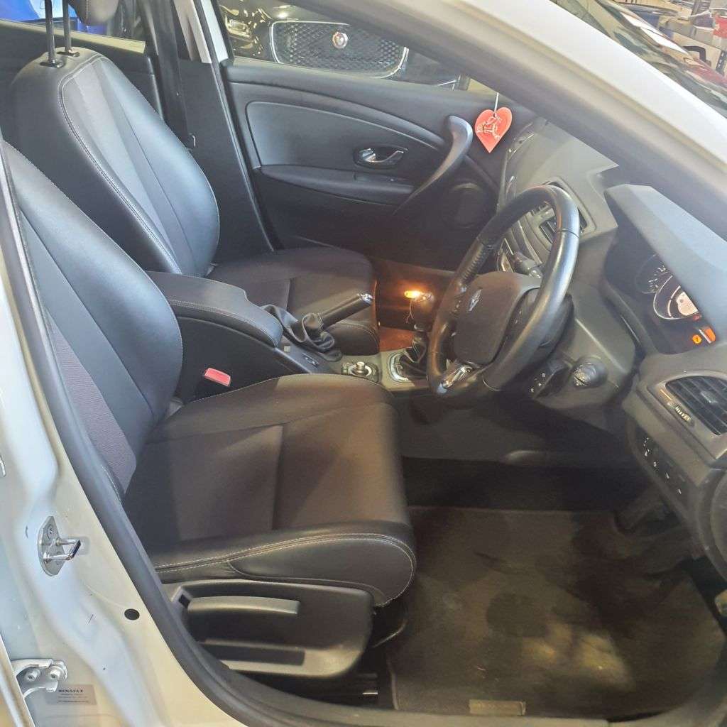 2016 RENAULT MEGANE 2016 RENAULT MEGANE