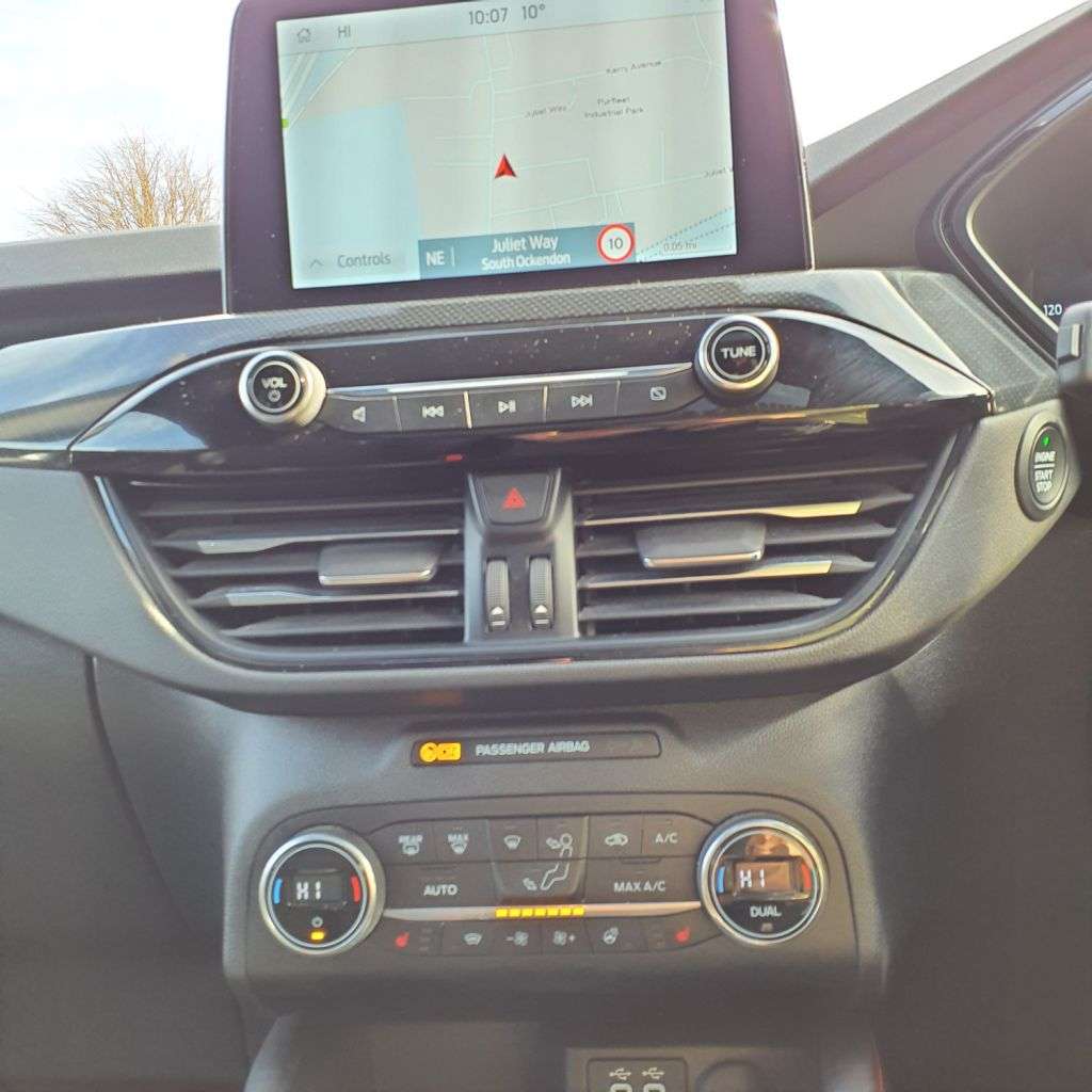 2021 FORD KUGA 2021 FORD KUGA