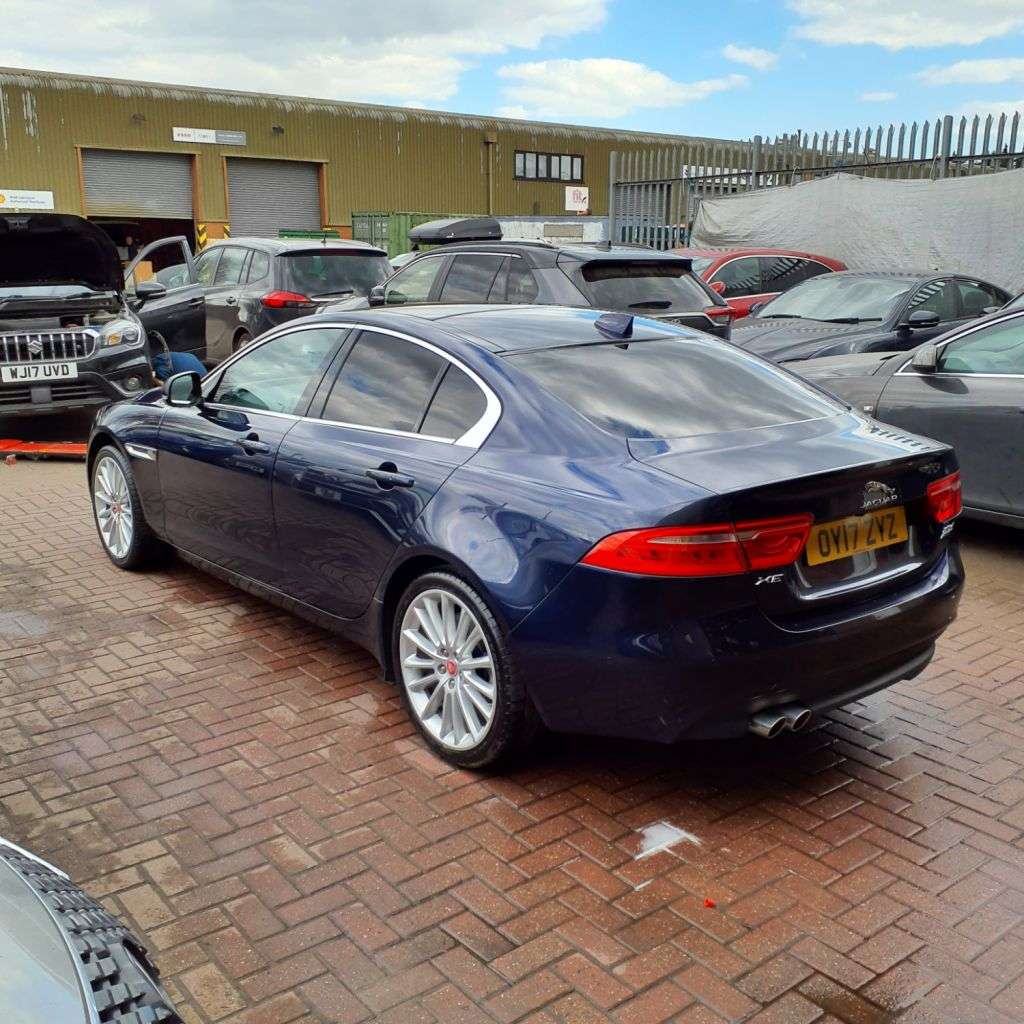 2017 JAGUAR XE 2017 JAGUAR XE