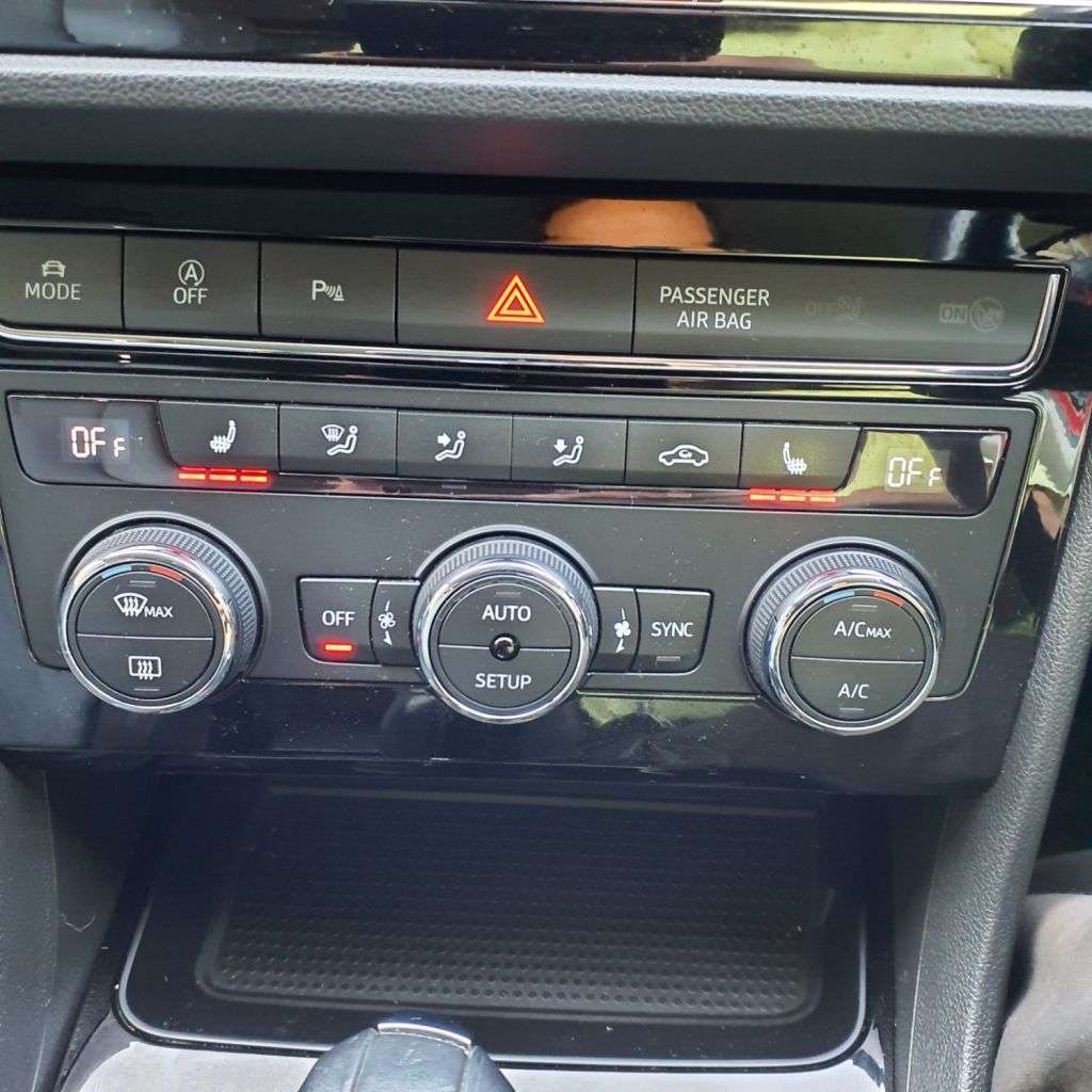 2019 SEAT LEON 2019 SEAT LEON