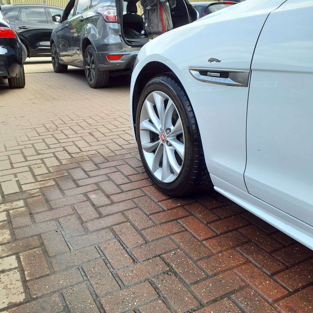 2019 JAGUAR XF 2019 JAGUAR XF