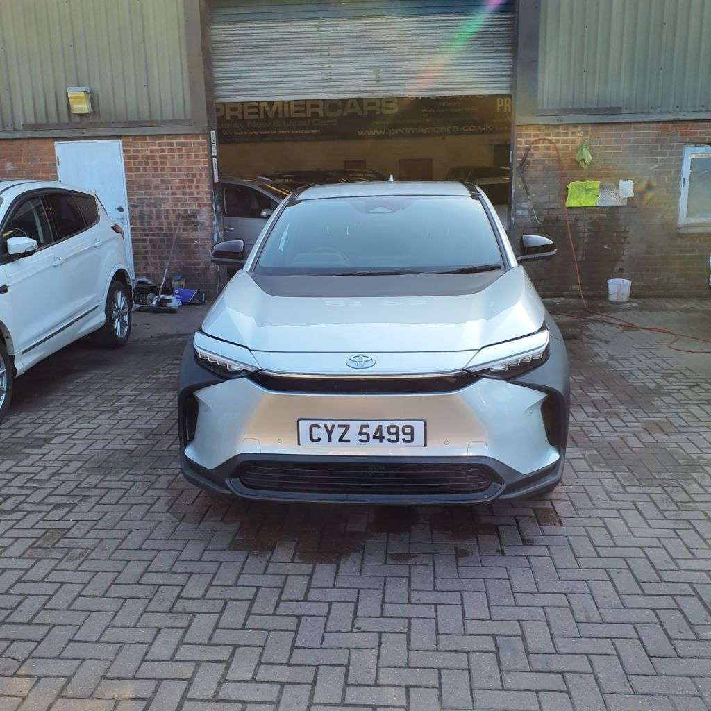 2024 TOYOTA BZ4X 2024 TOYOTA BZ4X