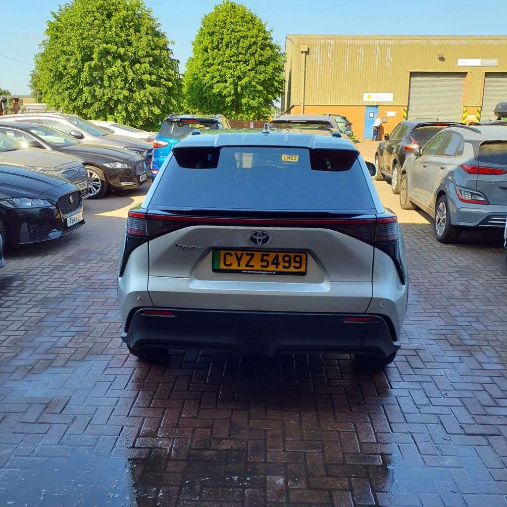 2024 TOYOTA BZ4X 2024 TOYOTA BZ4X