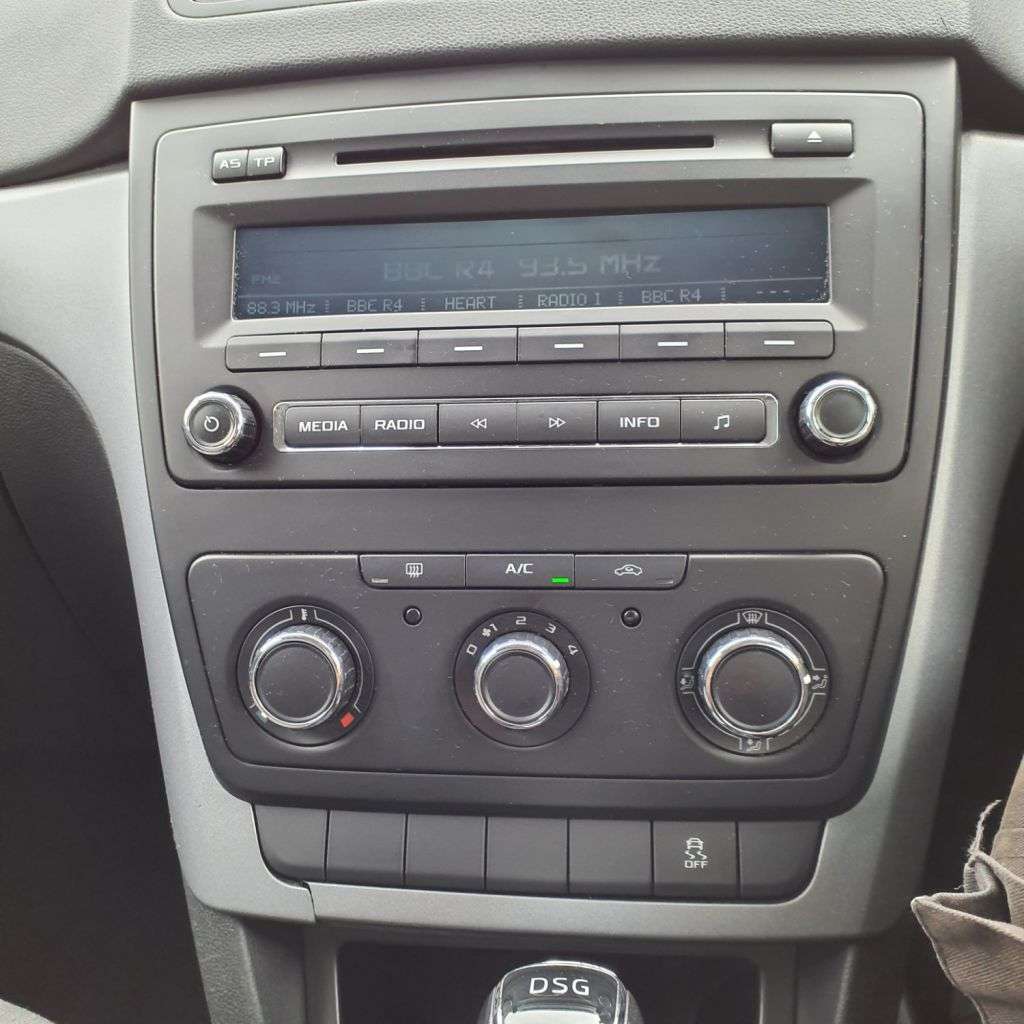 2014 SKODA YETI 2014 SKODA YETI