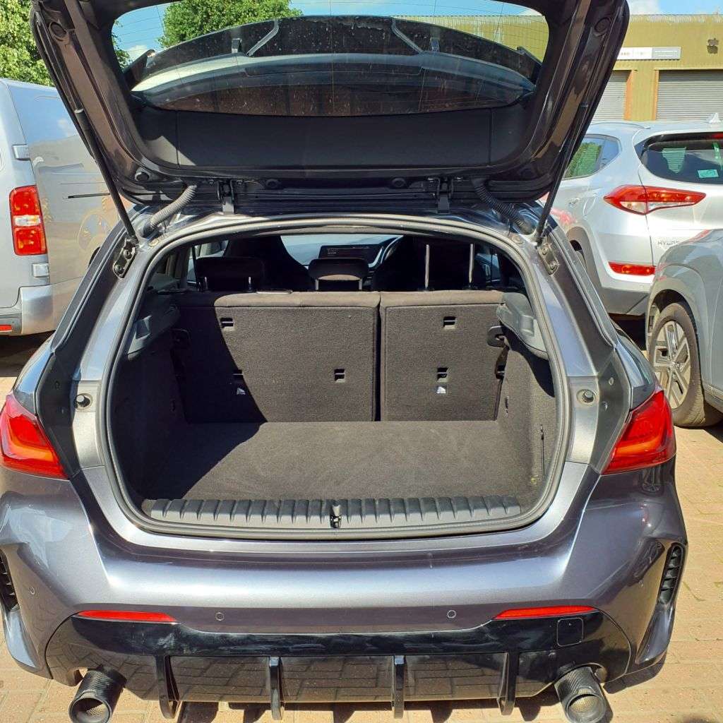 2021 BMW 1 SERIES 2021 BMW 1 SERIES