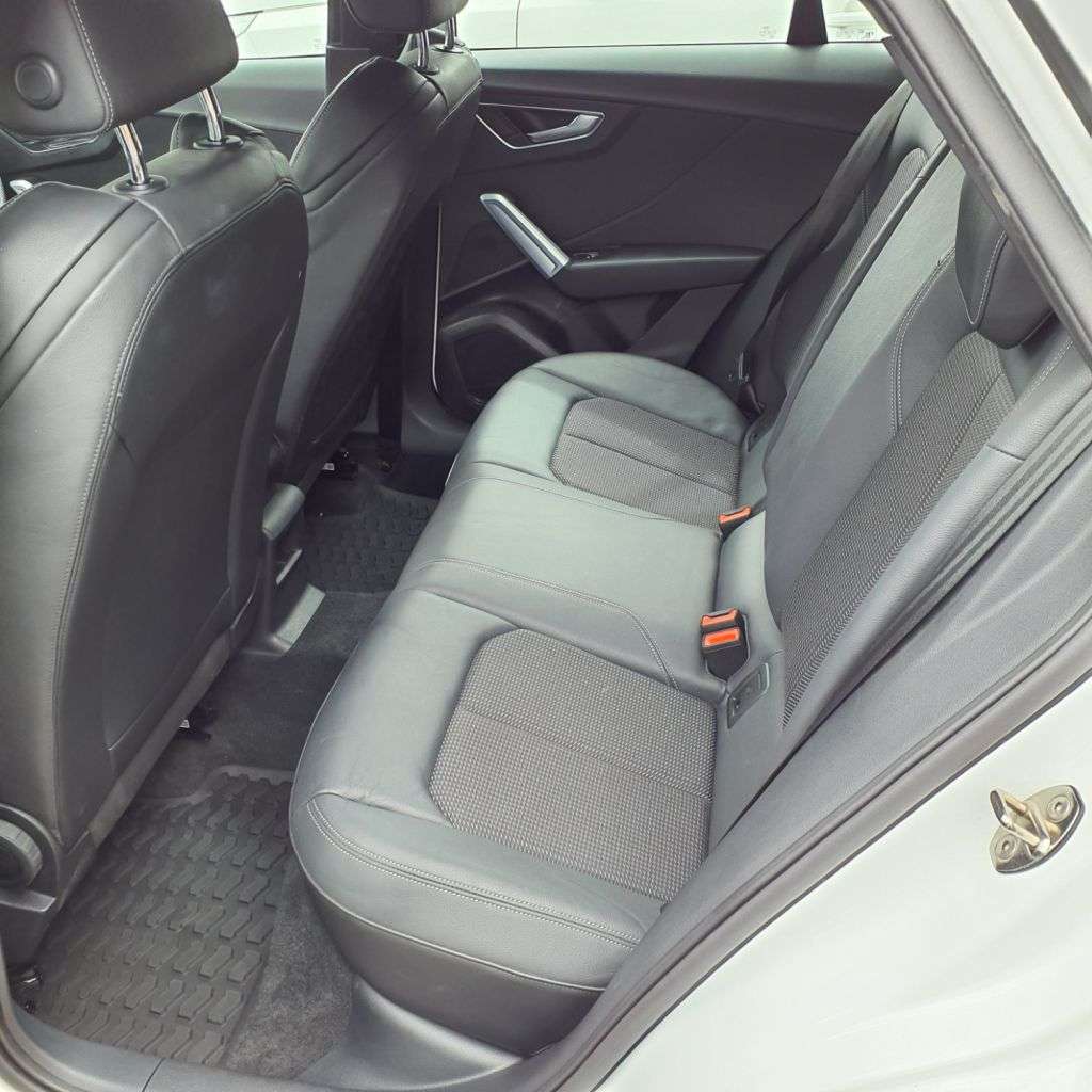 2019 AUDI Q2 2019 AUDI Q2