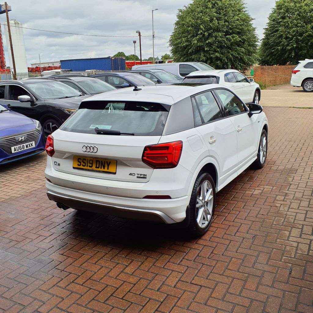 2019 AUDI Q2 2019 AUDI Q2