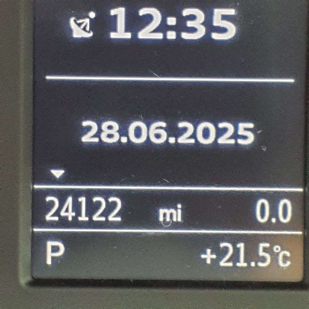 2019 AUDI Q2 2019 AUDI Q2