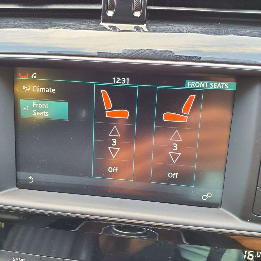 2017 JAGUAR F-PACE 2017 JAGUAR F-PACE