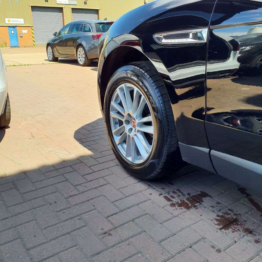 2017 JAGUAR F-PACE 2017 JAGUAR F-PACE