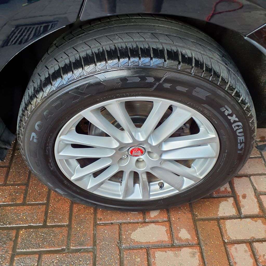 2017 JAGUAR F-PACE 2017 JAGUAR F-PACE