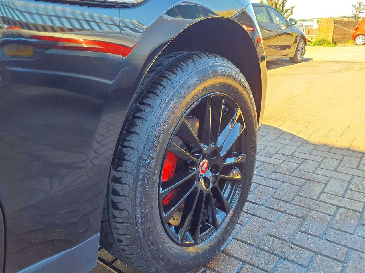 2017 JAGUAR F-PACE 2017 JAGUAR F-PACE