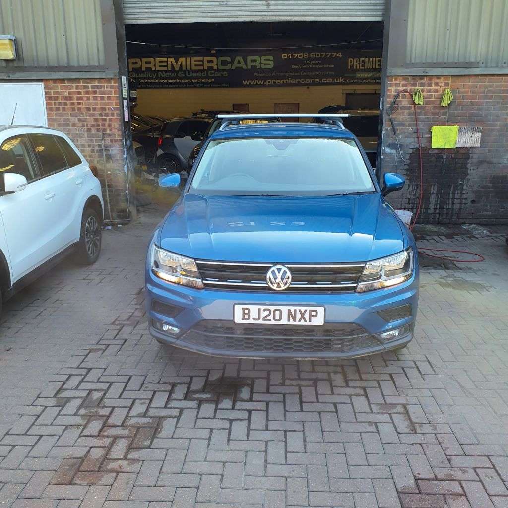 A 2020 VOLKSWAGEN TIGUAN 2.0 TDI Match SUV 5dr Diesel DSG Euro 6 (s/s) (150 ps) 6 MONTHS WARRANTY A 2020 VOLKSWAGEN TIGUAN 2.0 TDI Match SUV 5dr Diesel DSG Euro 6 (s/s) (150 ps) 6 MONTHS WARRANTY