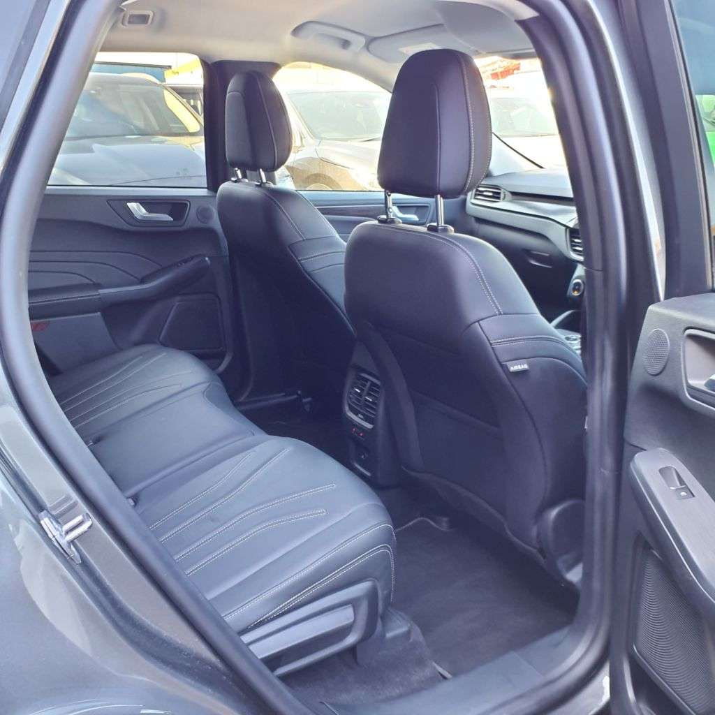 2022 FORD KUGA 2022 FORD KUGA