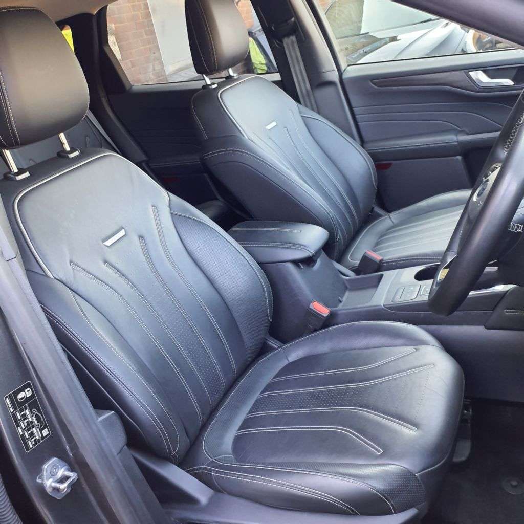 2022 FORD KUGA 2022 FORD KUGA