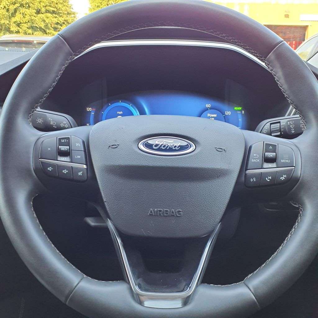 2022 FORD KUGA 2022 FORD KUGA