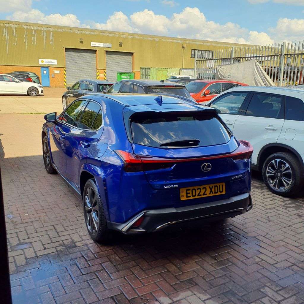 2022 LEXUS UX 2022 LEXUS UX