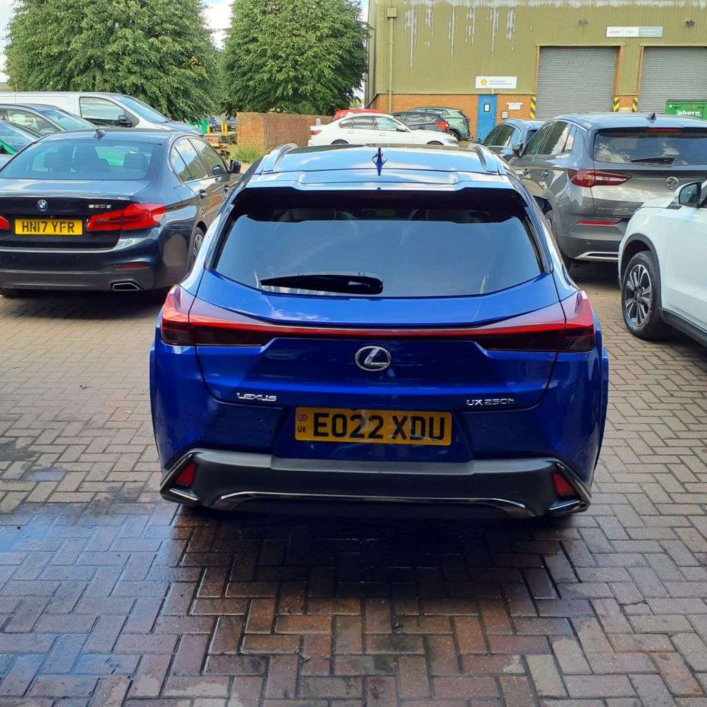 2022 LEXUS UX 2022 LEXUS UX