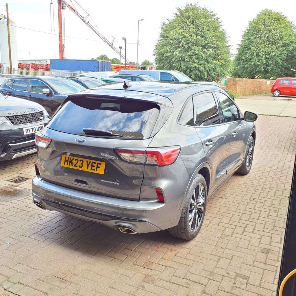 2023 FORD KUGA 2023 FORD KUGA