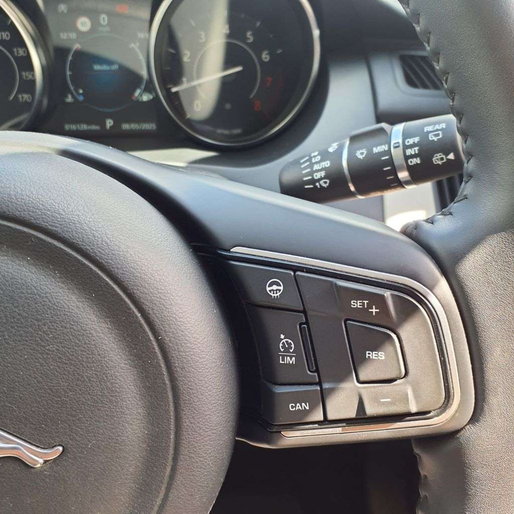 2020 JAGUAR E-PACE 2020 JAGUAR E-PACE