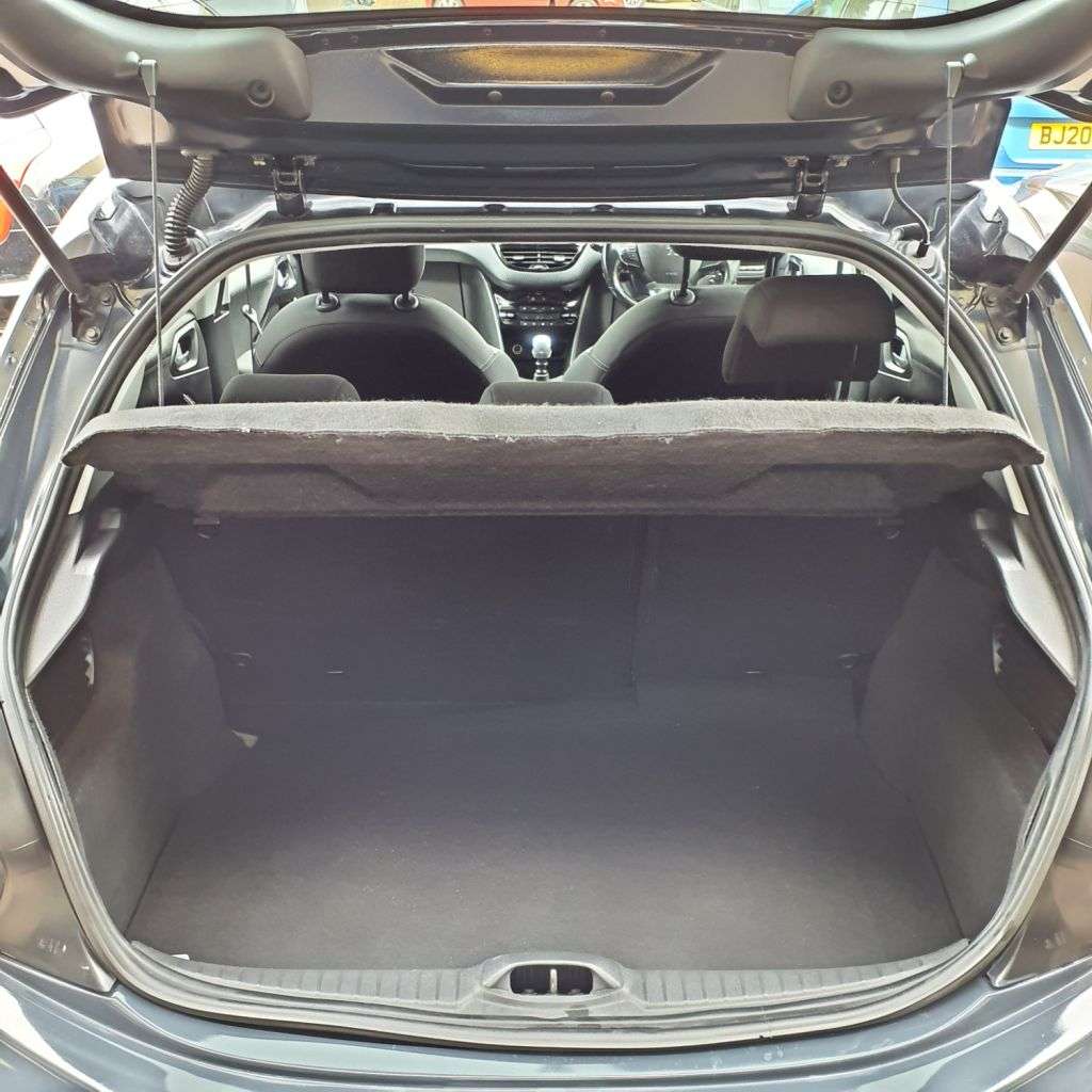 2018 PEUGEOT 208 2018 PEUGEOT 208
