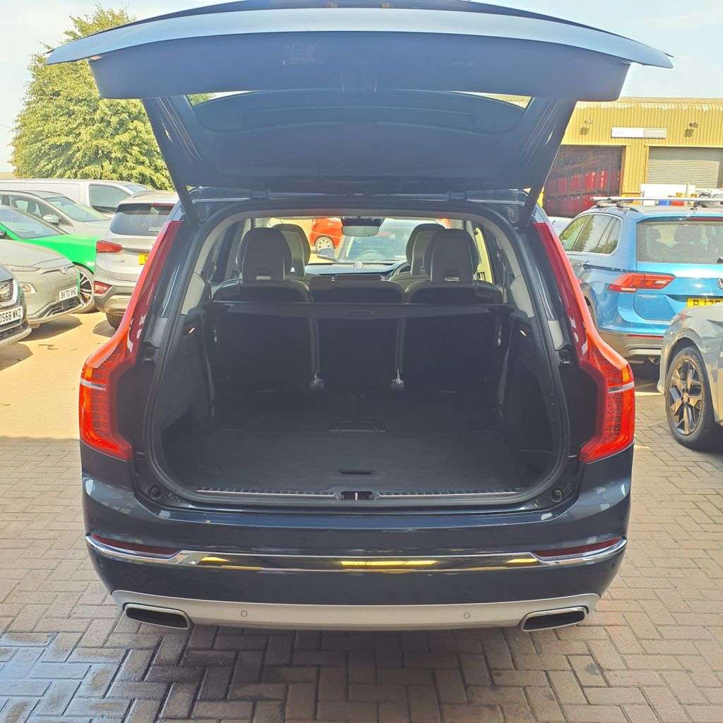 2020 VOLVO XC90 2020 VOLVO XC90