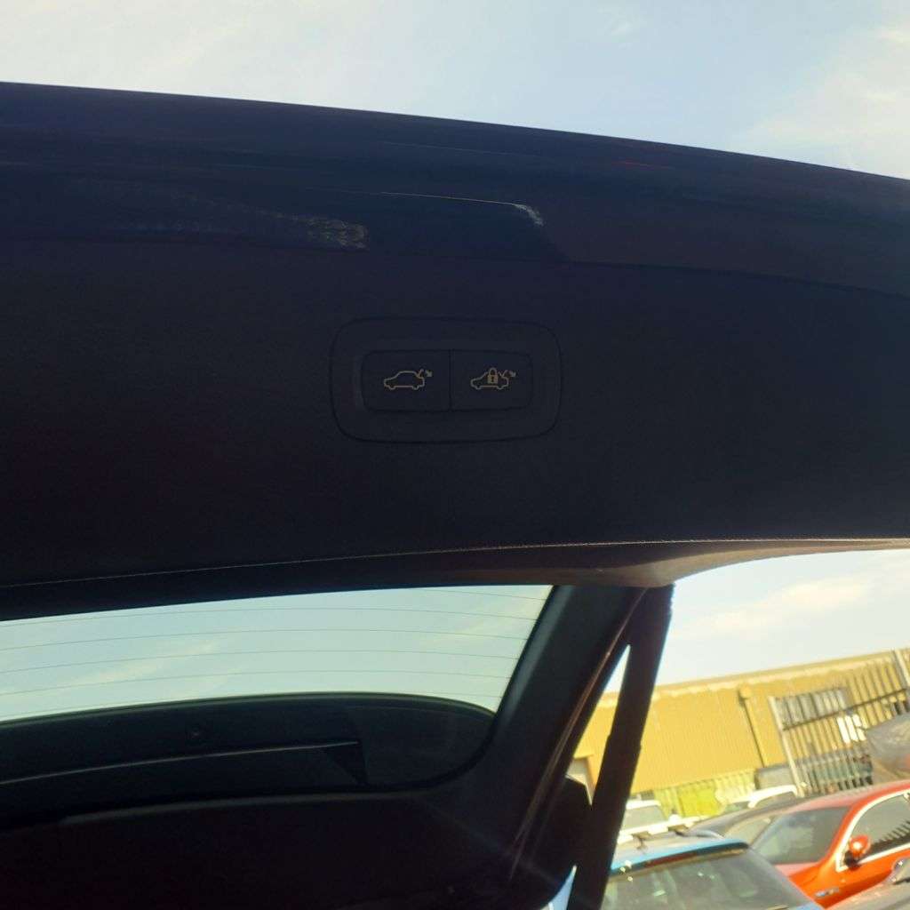 2020 VOLVO XC90 2020 VOLVO XC90