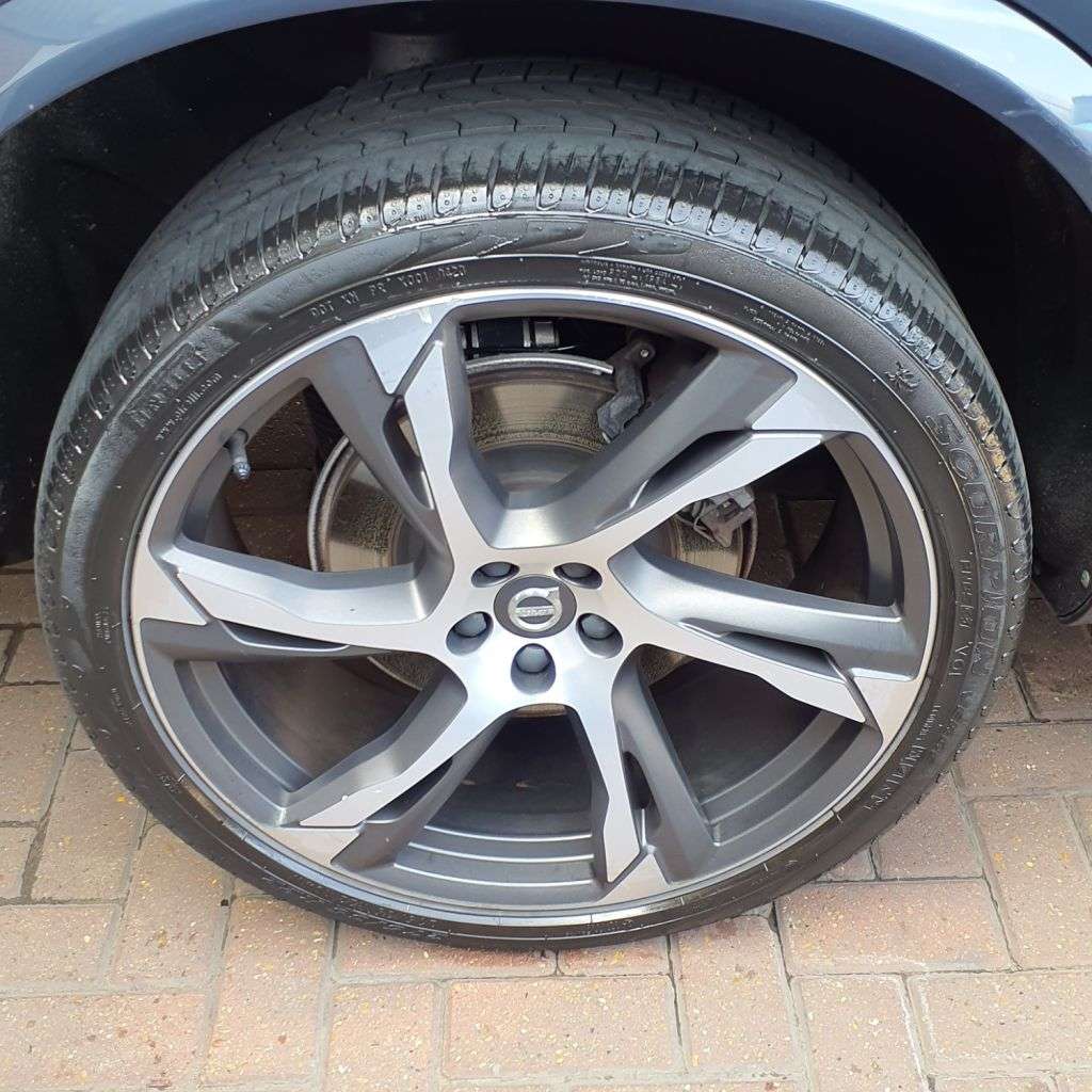 2020 VOLVO XC90 2020 VOLVO XC90