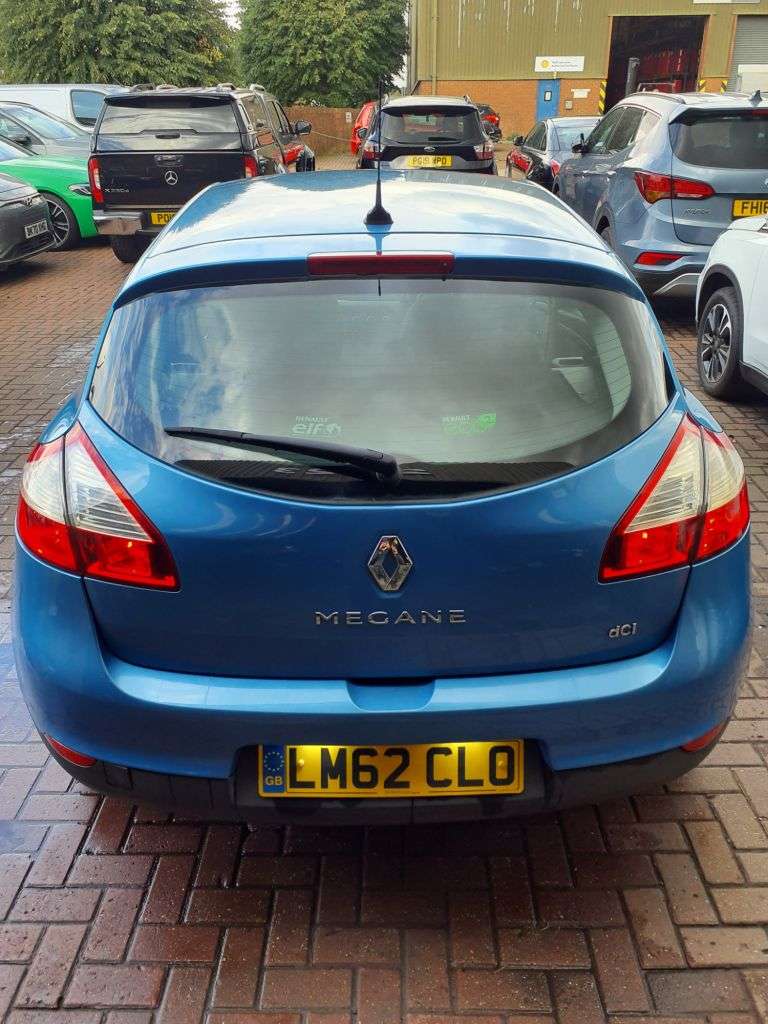 2012 RENAULT MEGANE 2012 RENAULT MEGANE