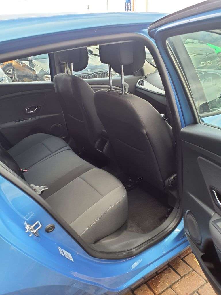 2012 RENAULT MEGANE 2012 RENAULT MEGANE