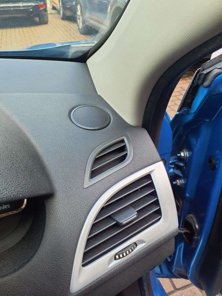 2012 RENAULT MEGANE 2012 RENAULT MEGANE