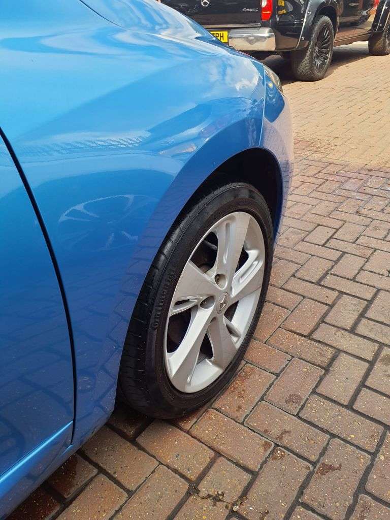 2012 RENAULT MEGANE 2012 RENAULT MEGANE