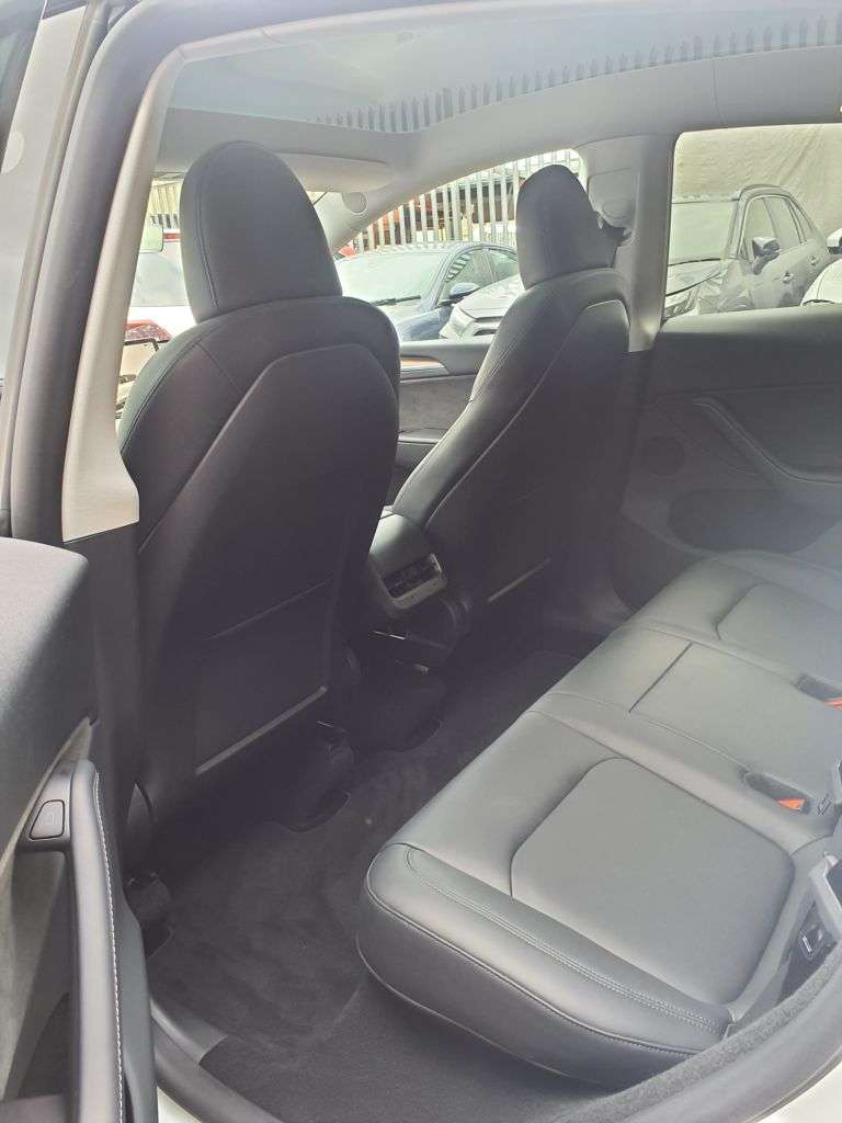 2024 TESLA MODEL Y 2024 TESLA MODEL Y