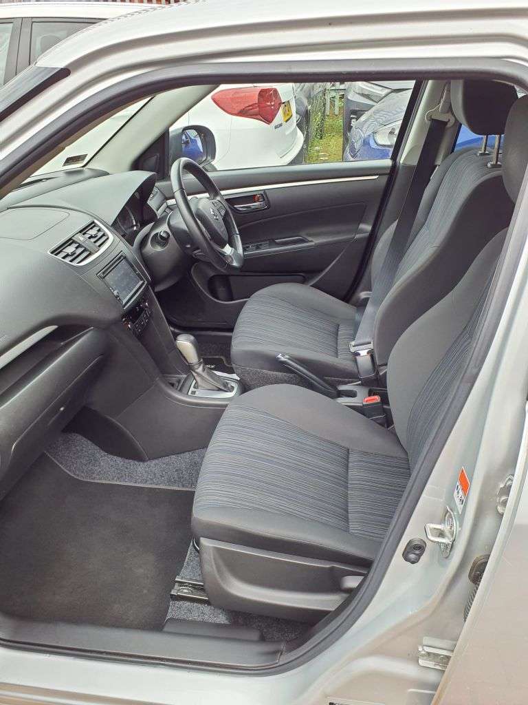 2014 SUZUKI SWIFT 2014 SUZUKI SWIFT