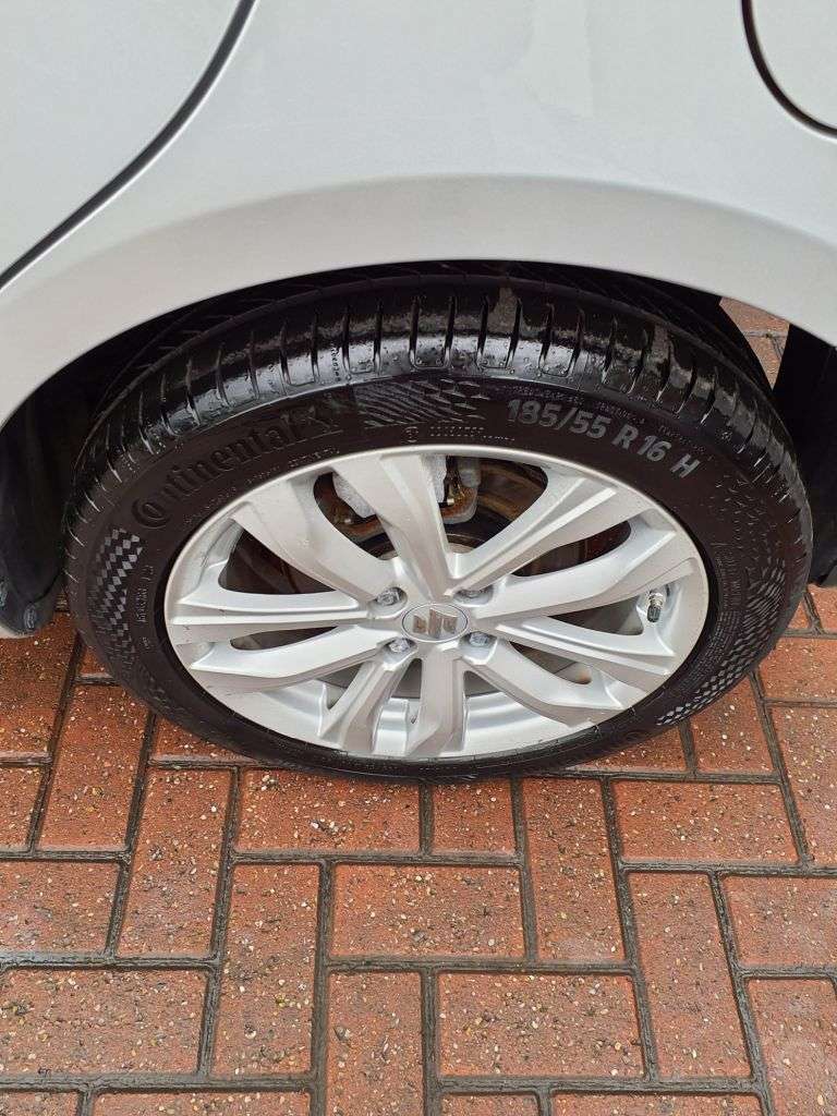 2014 SUZUKI SWIFT 2014 SUZUKI SWIFT