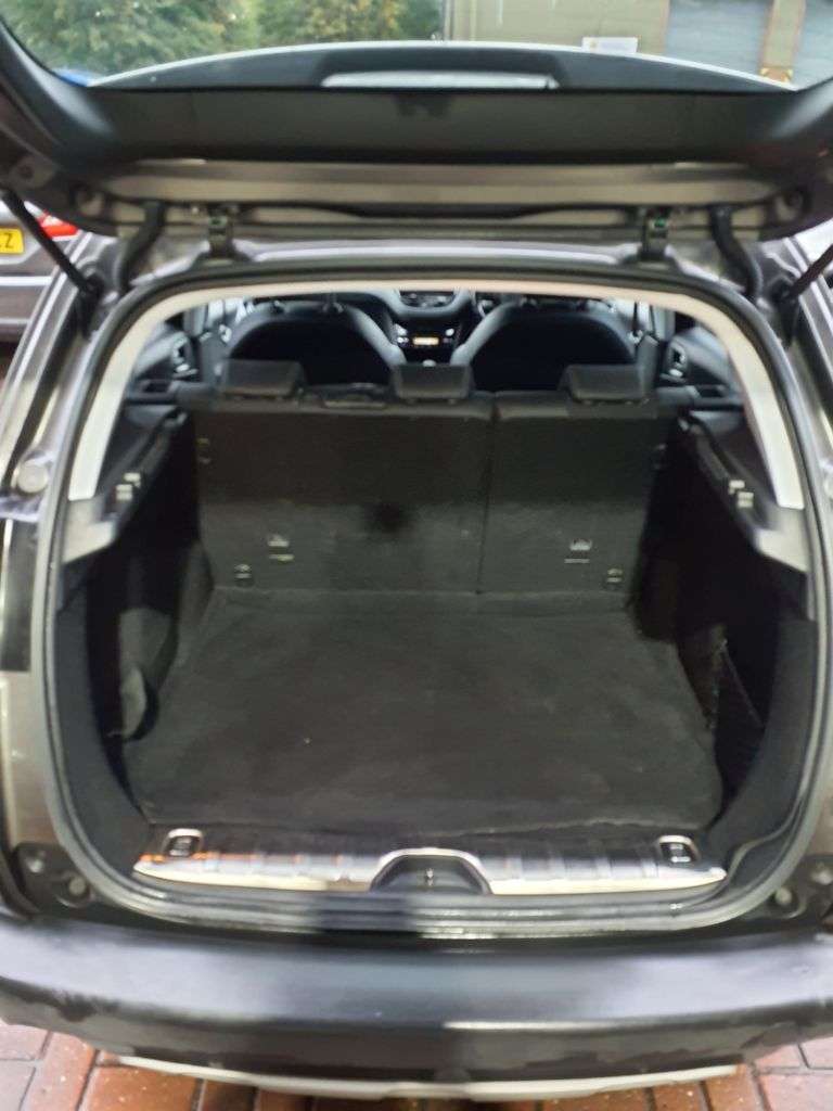 2017 PEUGEOT 2008 2017 PEUGEOT 2008