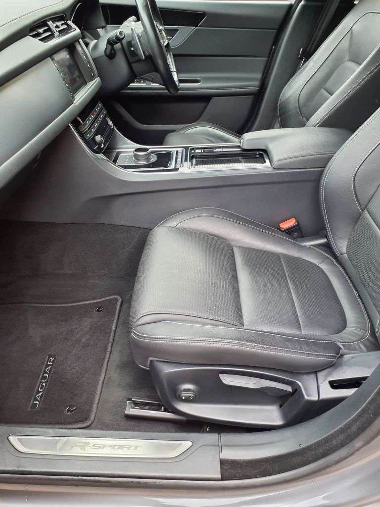 2018 JAGUAR XF 2018 JAGUAR XF