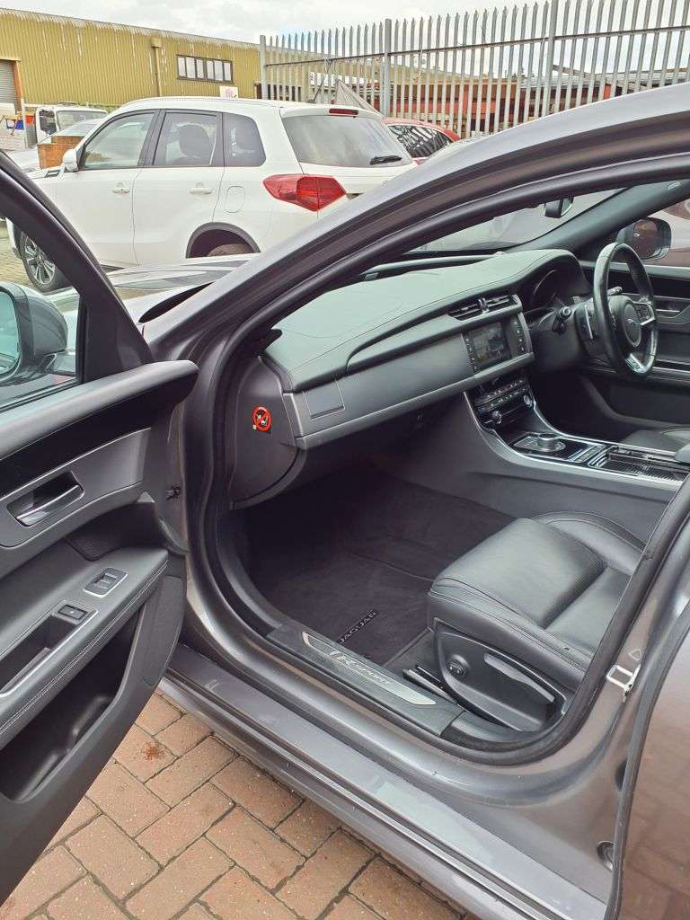 2018 JAGUAR XF 2018 JAGUAR XF